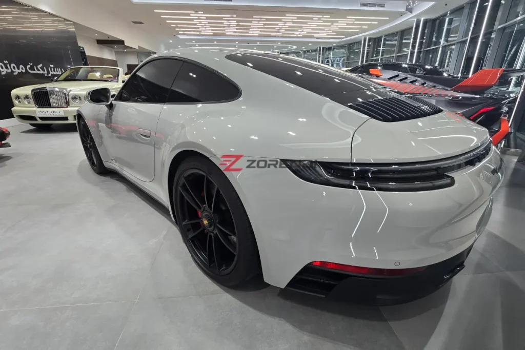 Porsche 911 Carrera GTS 2023 2300KM