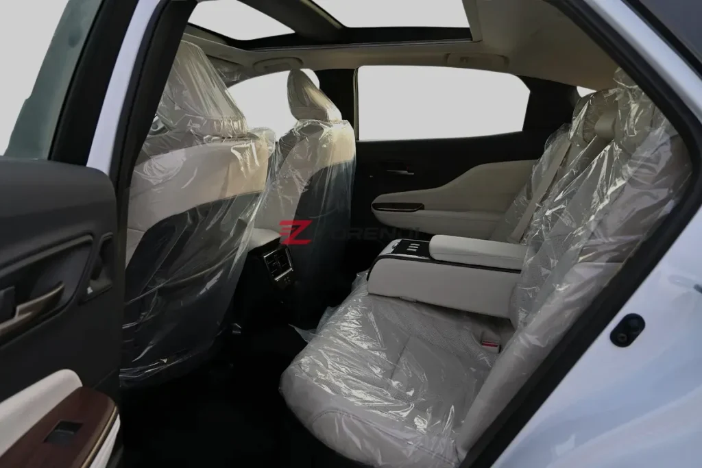 Toyota Crown Platinum 2026 8KM
