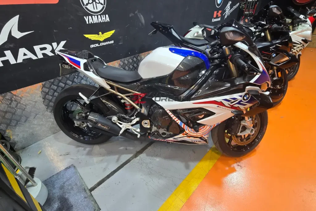 BMW S1000RR M Package White 2024 12,000KM