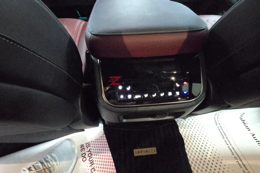 Infiniti QX80 2025 11364KM