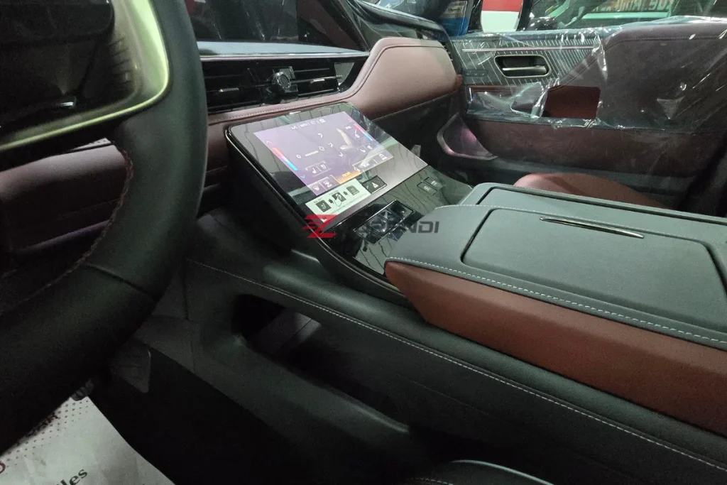 Infiniti QX80 2025 14639KM
