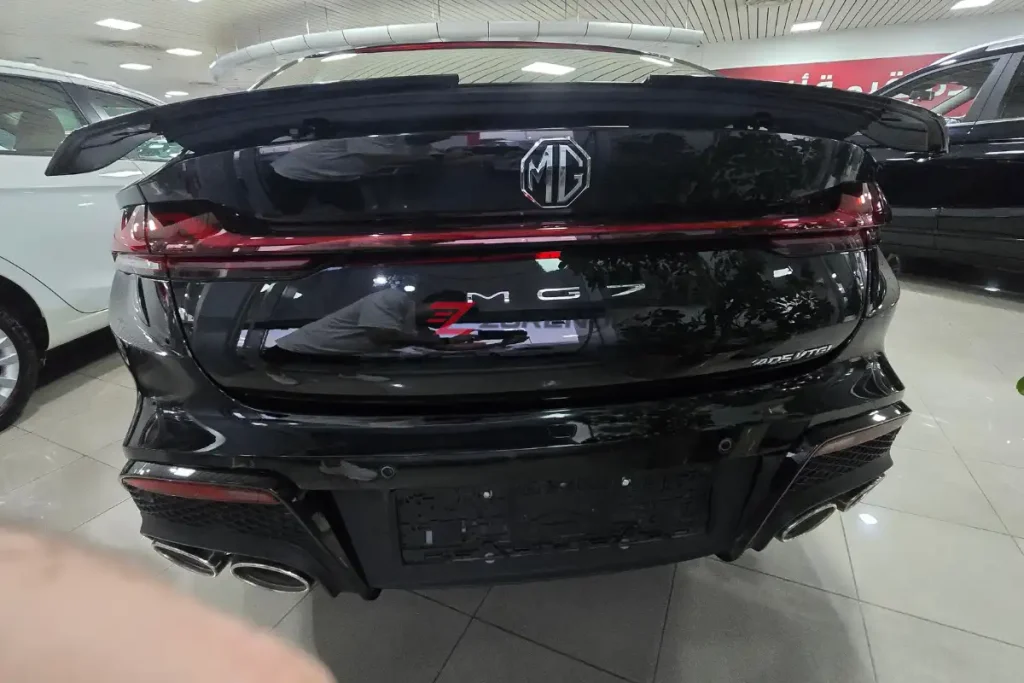 MG 7 2025 10000KM