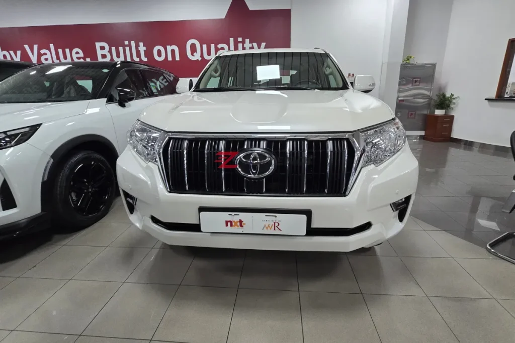 Toyota Land Cruiser Prado GXR 2023 27138KM