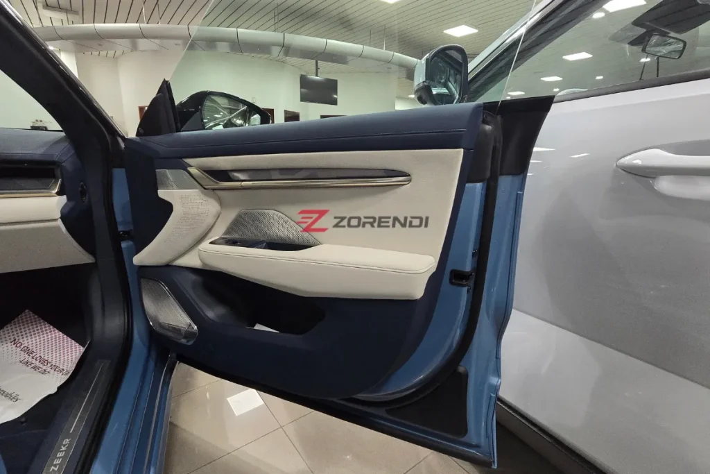 Zeekr 001 2025 10KM