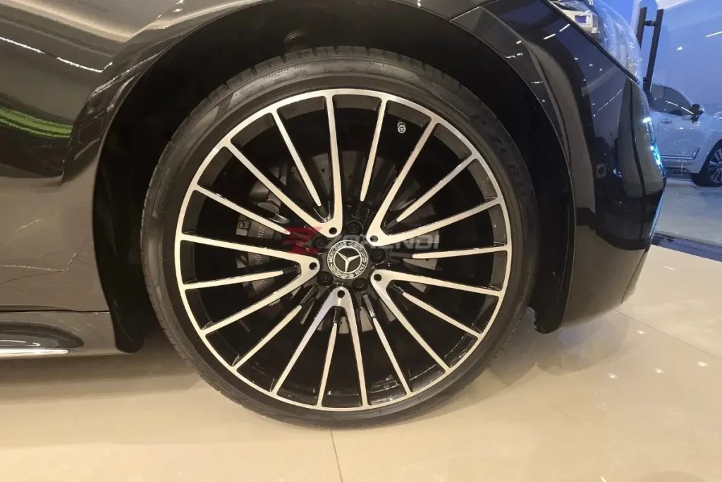 Mercedes Benz S580 2024 4000KM